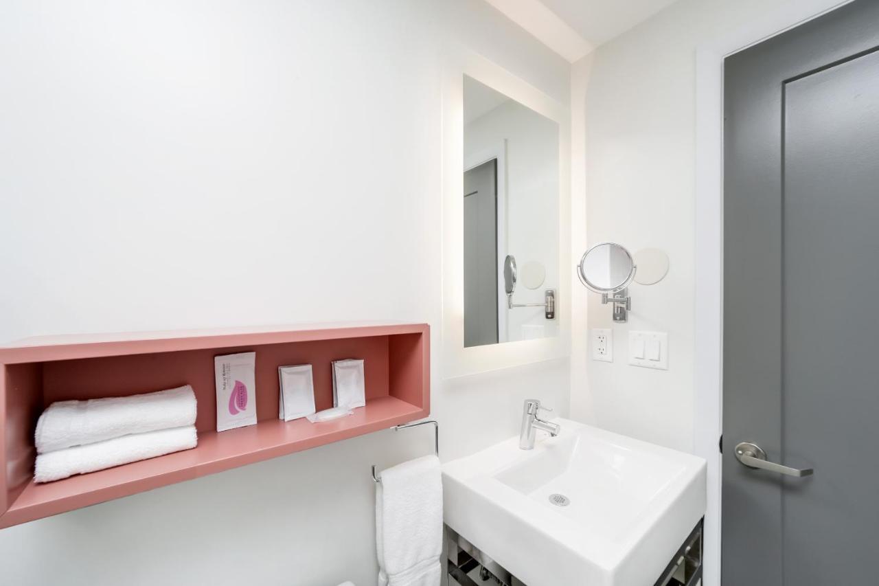 The Julia Hotel (Adults Only) Маямі-Біч Екстер'єр фото